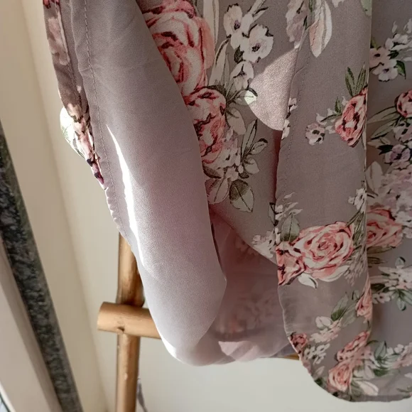 Torrid Plus Floral Strappy Top - Picture 3 of 13